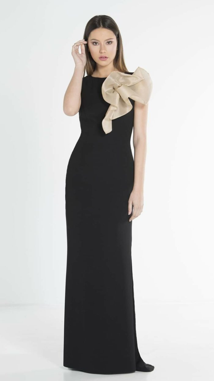 Vestido largo negro de Ana Torres